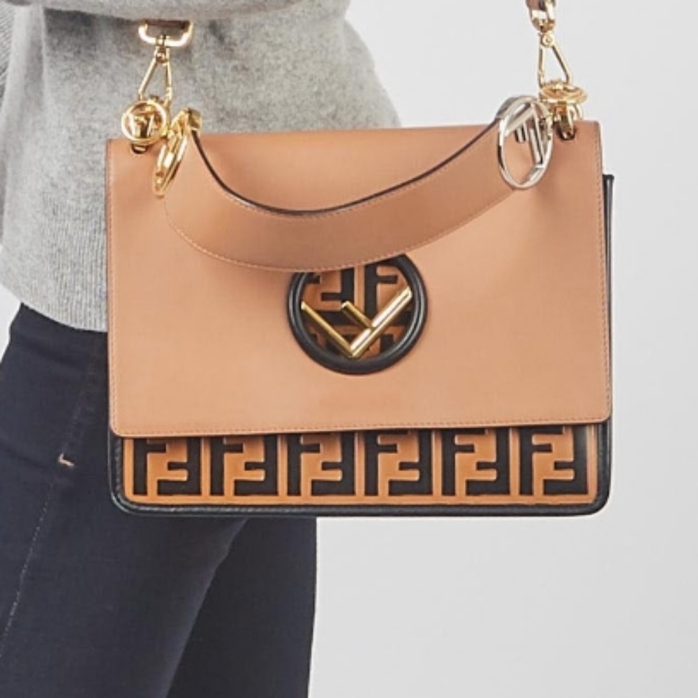 Fendi bag - Picture 2 of 6